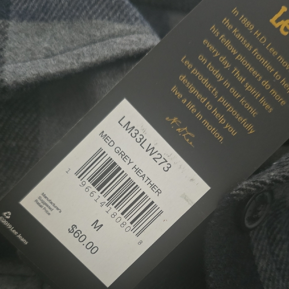 Levi's Gray Checkered Shirt - Picture 4 of 4